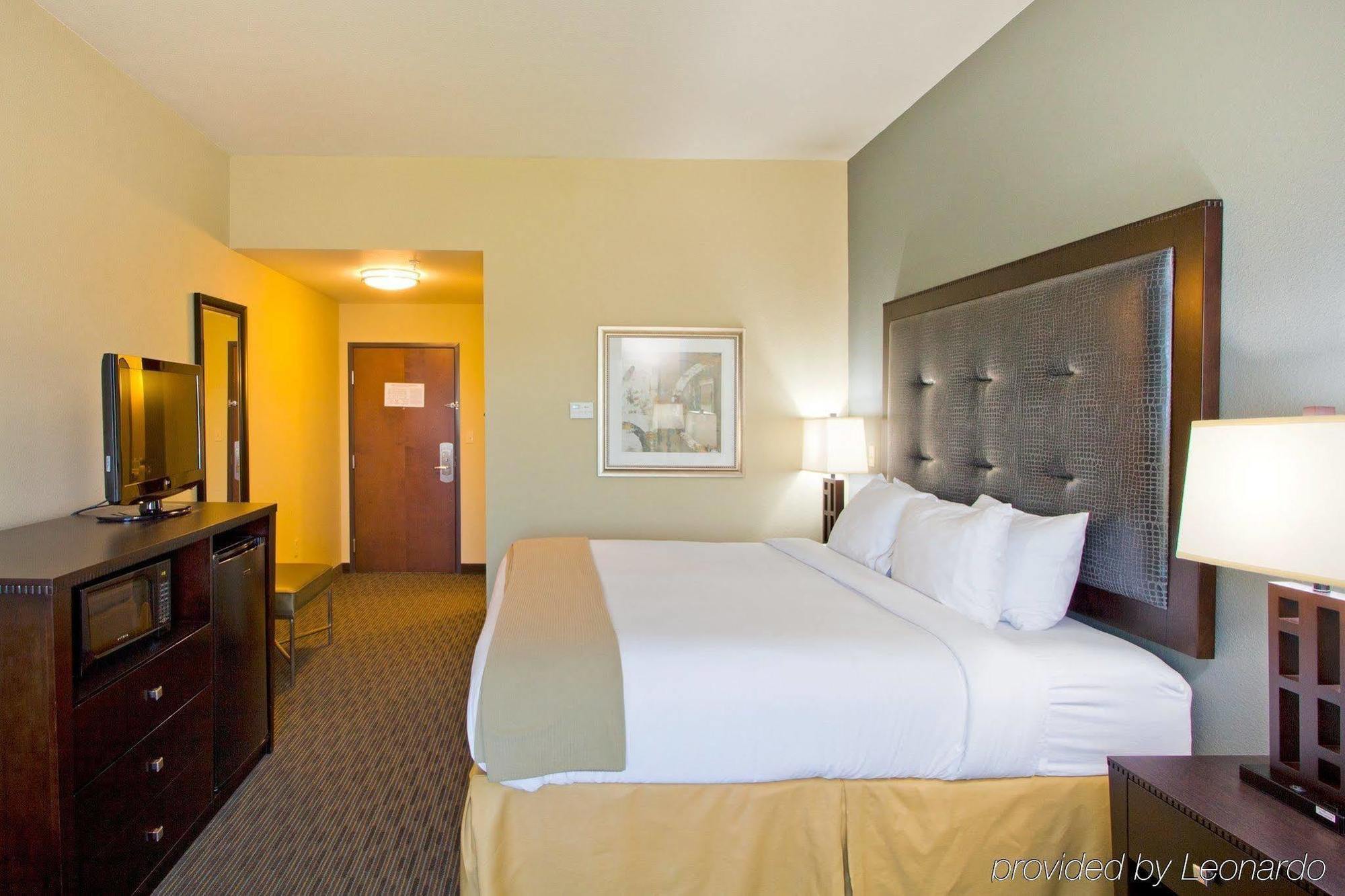 Holiday Inn Express Waycross Rum bild