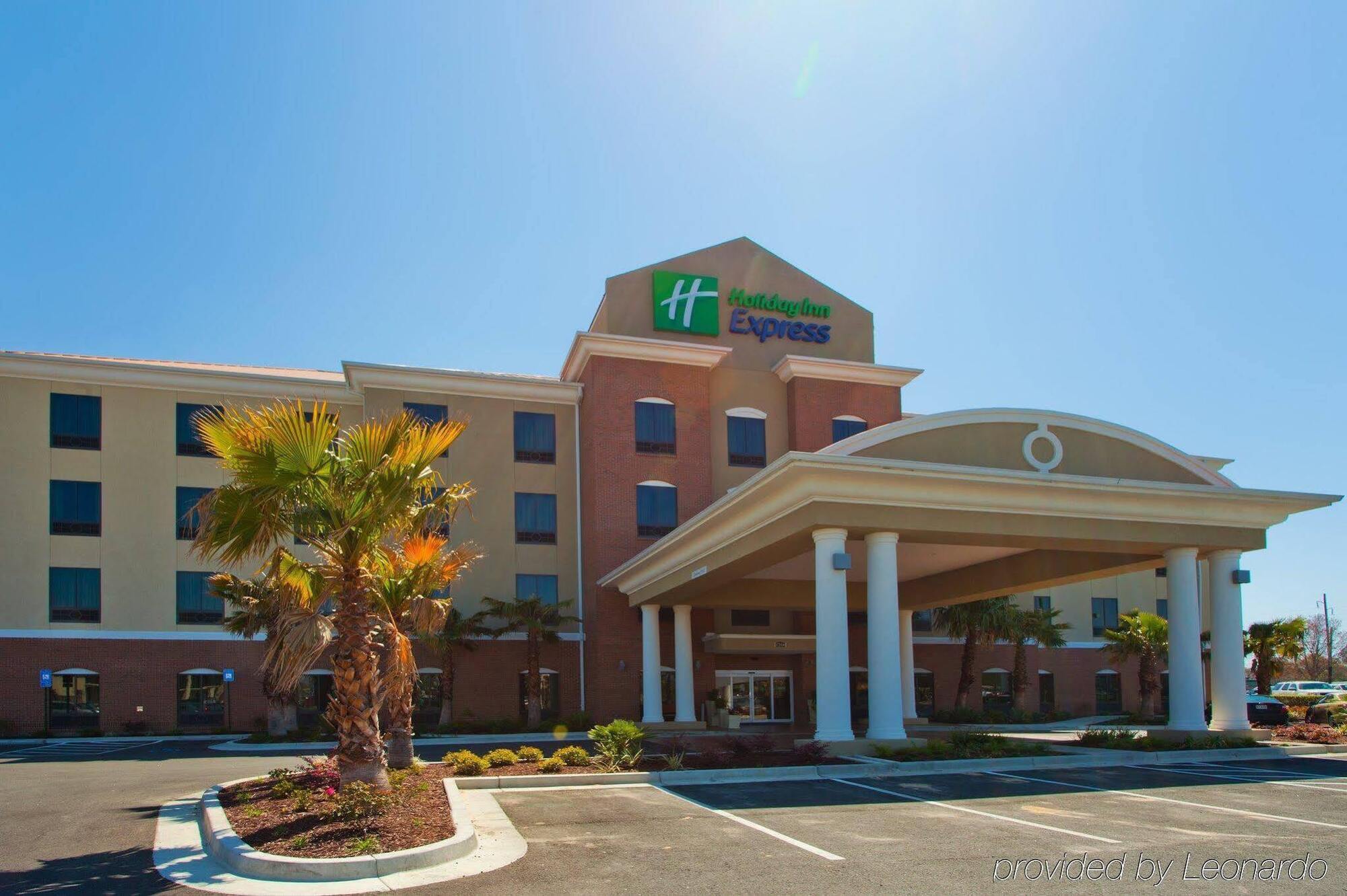 Holiday Inn Express Waycross Exteriör bild